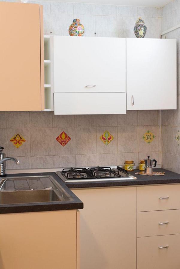 Napoli Centro Apartment A Balcony In The Heart Of Neapel Exterior foto